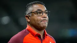 Roger Machado técnico do Internacional durante partida contra o Cruzeiro no Estádio Mineirão pelo Campeonato Brasileiro A 2024. Foto: Fernando Moreno/AGIF