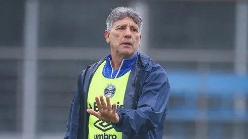 Renato já chegou a apostar em Adriel como titular. Foto: Lucas UebelL/Grêmio FBPA