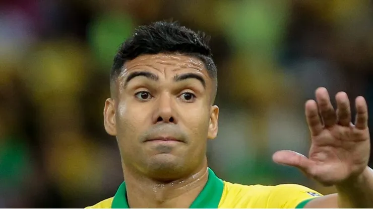 Casemiro durante partida da Seleção Brasileira na Copa América.