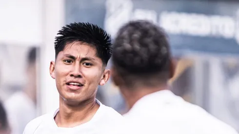 Miguelito durante jogo do Peixe na Copa São Paulo de 2024.