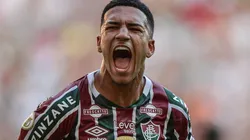 Kauã Elias comemorando gol em partida entre Fluminense e Bahia, pelo Campeonato Brasileiro, no Maracanã.