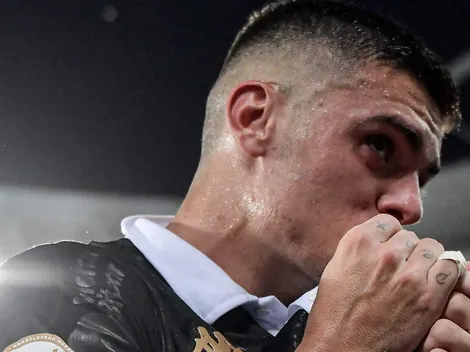 Gabriel Pec confirma que vai voltar ao Vasco