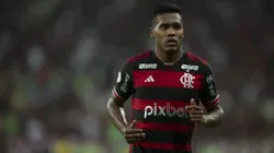 Alex Sandro chegou e já se tornou titular no Rubro-Negro