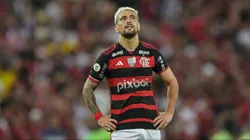 Arrascaeta, do Flamengo, é detonado por jornal em atuação das Eliminatórias: "Uruguai não precisa"