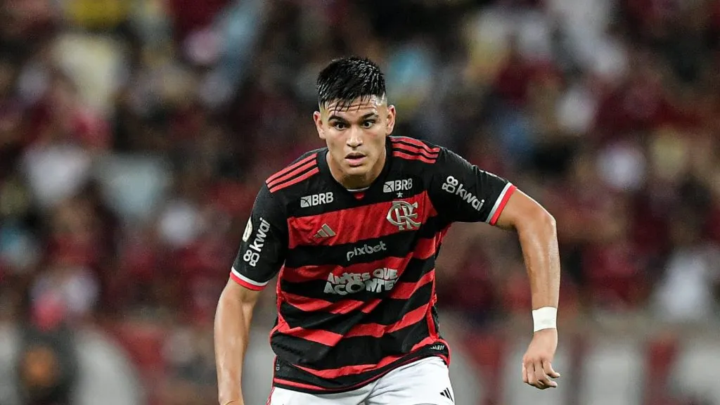Meio-campista chegou na última janela
