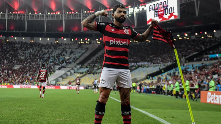 Gabriel Barbosa durante comemoração do gol contra o Corinthians