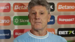 Treinador perdeu zagueiro e busca soluções. Robson Mafra/AGIF.