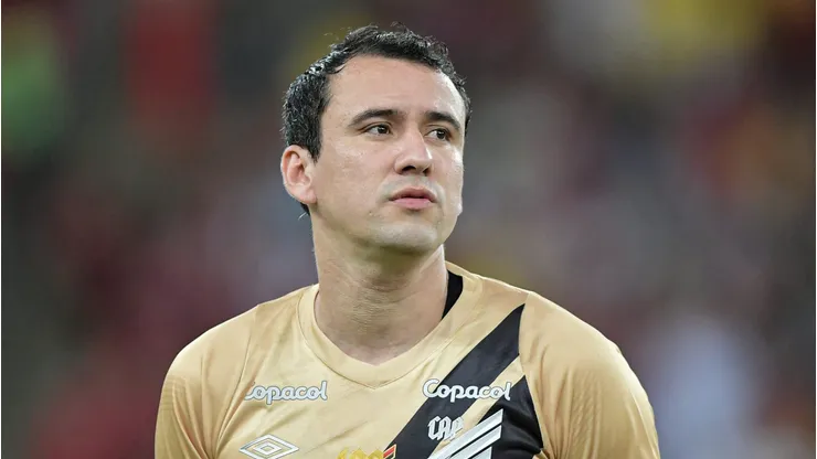 Pablo em ação com a camisa do Furacão. Foto: Thiago Ribeiro/AGIF