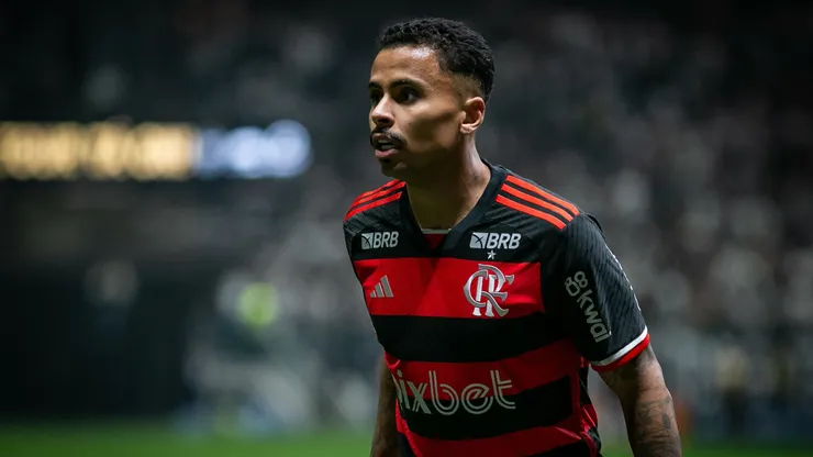 Allan decide sobre saída do Flamengo e comunica a todos