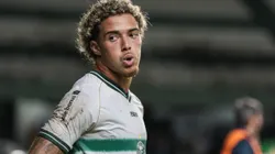 Meia-atacante teve bons momentos no Vasco - Foto: Robson Mafra/AGIF.