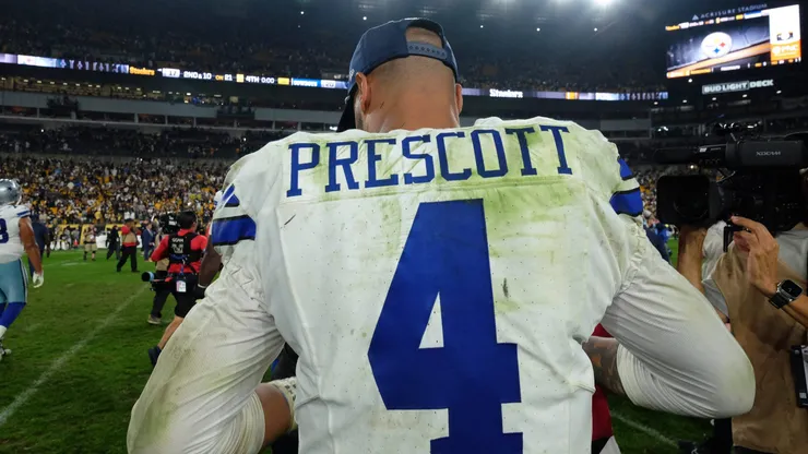 Dak Prescott durante Steelers vs Cowboys. /CSM Pittsburgh USA - ZUMAcp5_ 20241007_faf_cp5_512 Copyright: xJasonxPohuskix