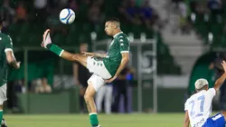 Guarani e CRB se enfrentam pela 31ª rodada.