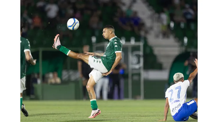 Guarani e CRB se enfrentam pela 31ª rodada.