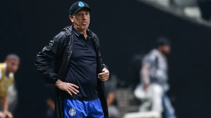 Renato Gaúcho dá chapéu no Internacional e leva primeiro reforço para RS