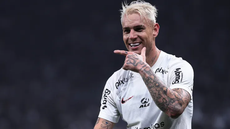 Esse é o salário que o Grêmio oferta para Róger Guedes