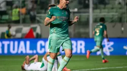 Moisés retornou ao América e empresta experiência ao meio-campo do time do Coelhão (Foto: Fernando Moreno/AGIF)