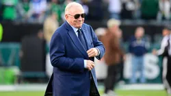 Jerry Jones planeja trazer de volta um membro do Hall da Fama para o confronto contra os Leões. Foto: Eric Canha