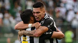 Hulk e Paulinho: titulares do Atlético