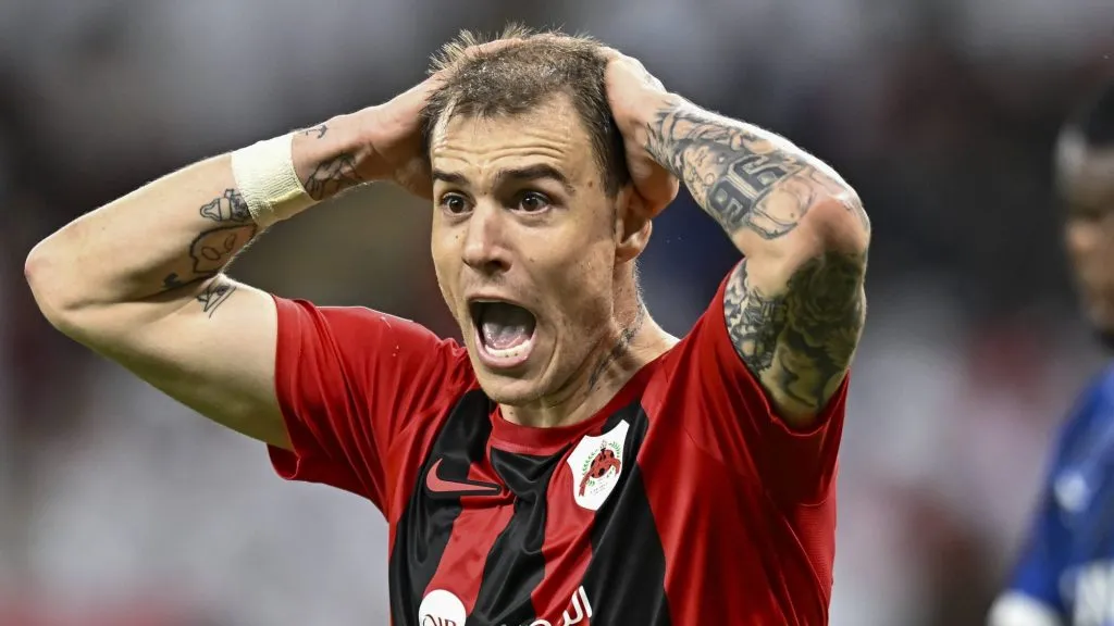 Guedes já recebeu diversas consultas do futebol brasileiro - Foto: IMAGO/NurPhoto.