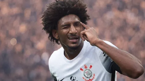 Talles Magno comemorando gol durante partida entre Corinthians e Flamengo, pelo Campeonato Brasileiro, na Neo Química Arena. Foto: Rodilei Morais