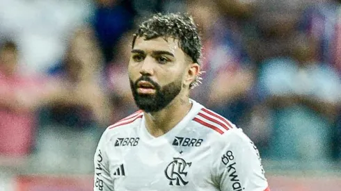 Gabigol, atacante do Flamengo, pode ficar para 2025 - Foto: Jhony Pinho/AGIF