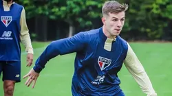 Giuliano Galoppo, meia do São Paulo durante treino com elenco no CT da Barra Funda