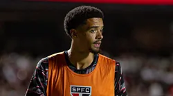 Jamal Lewis, from SAO PAULO, during the match between SAÂo Paulo x Internacional, valid for the 27th round of the Brazilian Championship, held at Morumbis, in SAÂo Paulo-SP, this Sunday 22/09. Riquelve Nata/ SPP Riquelve Nata/ SPP PUBLICATIONxNOTxINxBRAxMEX Copyright: xRiquelvexNata/xSPPx spp-en-RiNaSp-riquelve_nata_sports_press_photo_183593