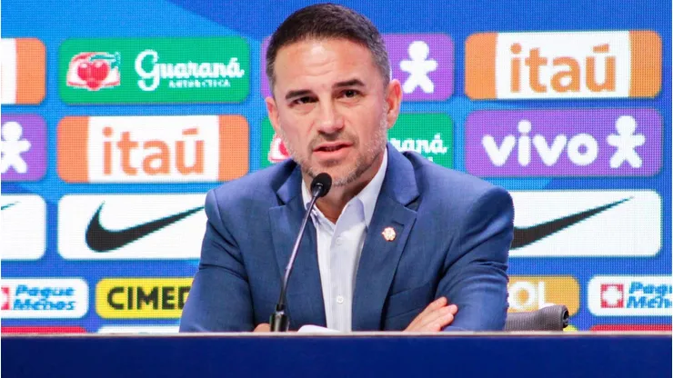Rodrigo Caetano durante a convocação da Seleção Brasileira para Eliminatória da Copa do Mundo de 2026. Foto: Vyctor Santos