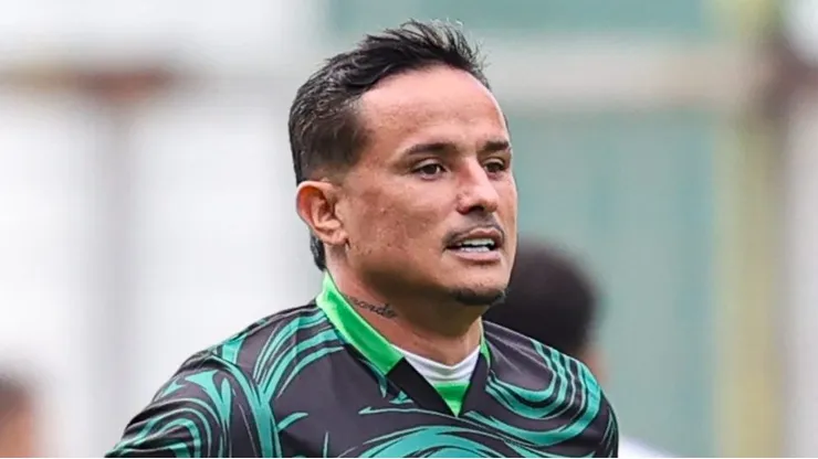 Edu, atacante ex-Cruzeiro e que está no Goiás - Foto: Gilson Lobo/AGIF
