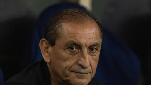 Ramón Díaz durante partida contra o Flamengo pela Copa do Brasil.