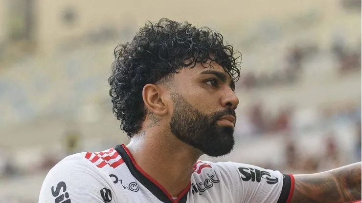 Gabigol durante jogo no Maracanã pelo Campeonato Carioca.