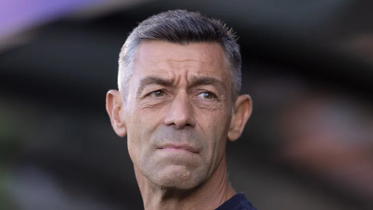 Pedro Caixinha durante partida do Campeonato Brasileiro. Foto: Diogo Reis/AGIF