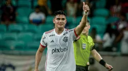 Alcaraz jogador do Flamengo comemora seu gol durante partida contra o Bahia. Foto: Jhony Pinho/AGIF