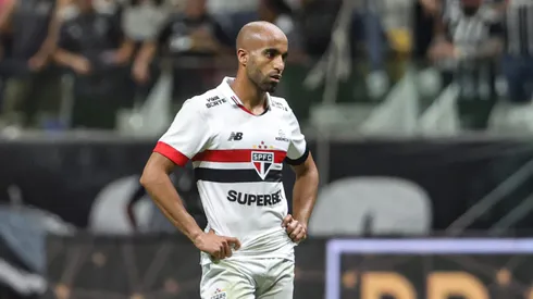 Lucas foi titular diante do Cuiabá