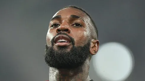 Gerson durante jogo do Fla pelo Campeonato Brasileiro de 2024.