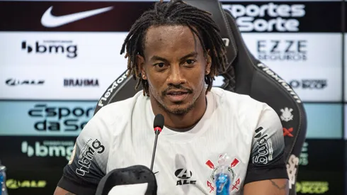 André Carrillo em sua apresentação no Corinthians, no CT Joaquim Grave, no dia 19/09/2024. Foto: Ronaldo Barreto/