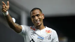 Santos encara o Goiás fora de casa