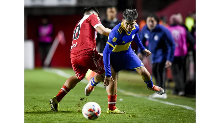Duelo de 2023 entre Boca Juniors e Argentinos Juniors, no estádio Diego Armando Maradona (Foto: Marcelo Endelli/Getty Images)
