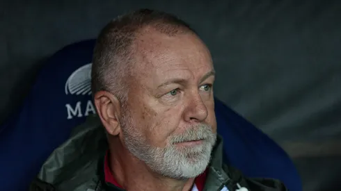 Mano Menezes recebe ofensas fortes por atitude em Fluminense x Cruzeiro