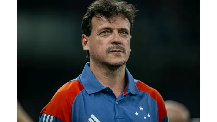 Diniz tem novidade no banco para Fluminense x Cruzeiro