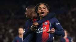 Bradley Barcola comemora gol pelo PSG em partida diante do Real Sociedad. (Photo by Alex Pantling/Getty Images)