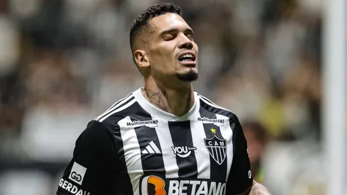 Paulinho garantiu a vitória do Galo, mas tem problema sério