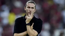 Filipe Luís, técnico do Flamengo, em partida contra o Corinthians - Foto: Alexandre Loureiro/AGIF