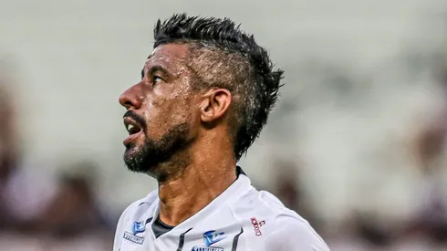 Léo Moura, ex-jogador do Flamengo, vive um problemão atualmente - Foto: Pedro Chaves/AGIF