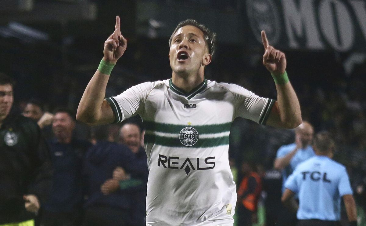 América-MG x Coritiba: Matheus Frizzo pode chegar à artilharia da Série B? Veja as odds