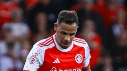 Fernando, volante do Internacional, não joga contra Corinthians - Foto: Maxi Franzoi/AGIF
