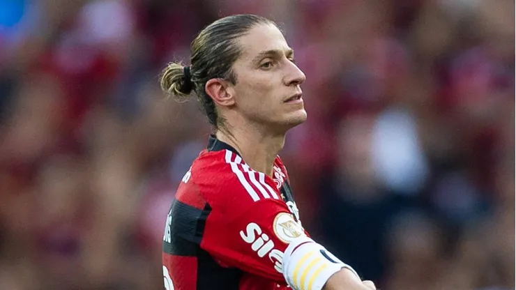 Filipe Luís não surtiu influência e tem confirmação de saída