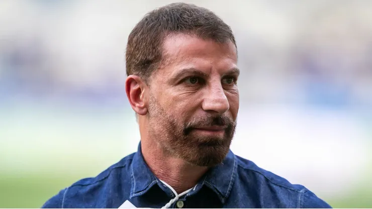 Pedrinho, presidente do Vasco, durante partida contra o Cruzeiro, pelo Campeonato Brasileiro, no Mineirão.