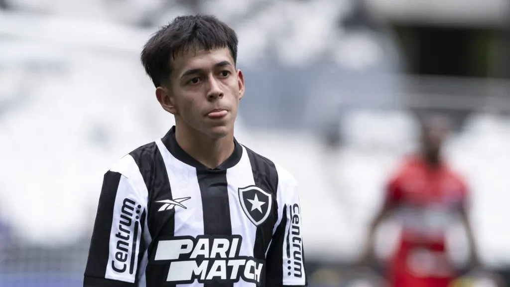 Segovinha em jogo pelo Botafogo. Jorge Rodrigues/AGIF.