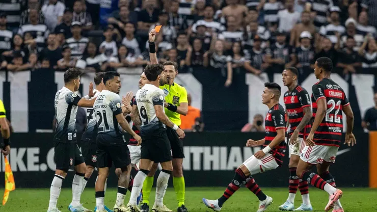 Último jogo entre as equipes contou com confusão
